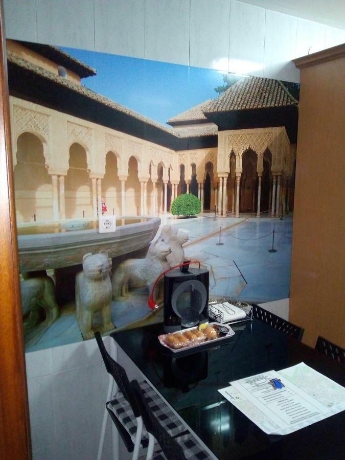 גרנדה Apartamento Castillo מראה חיצוני תמונה